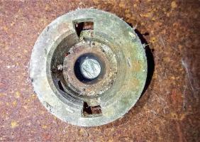 Ligne Maginot - SAEGEMUHLE - (Blockhaus pour arme infanterie) - Orifice périscopique de la cloche GFM