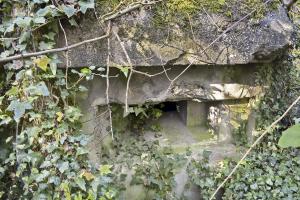 Ligne Maginot - A33 - (Blockhaus pour arme infanterie) - Embrasure de droite