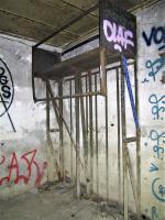Ligne Maginot - BASSIN DE L'INDUSTRIE - (Casemate d'infanterie - Double) - Chambre de tir Nord
Casier à munitions