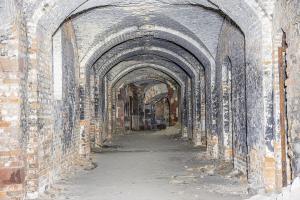Ligne Maginot - FORT UHRICH (237°RI) - (PC) - Poterne transversale avant donnant accès aux deux cours