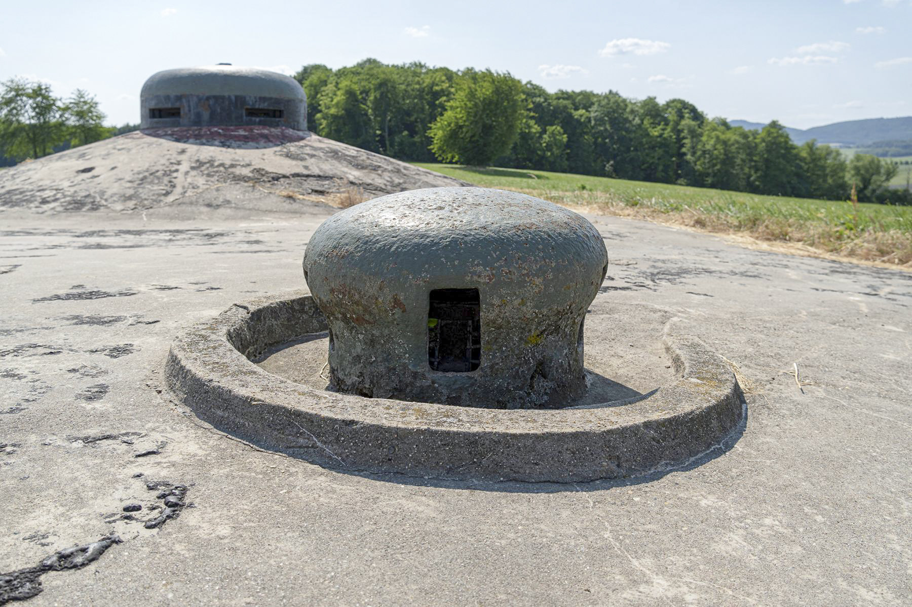 Ligne Maginot - SCHOENENBOURG - (Ouvrage d'artillerie) - Bloc 4
Cloche VDP et prise d'air
 - David Palmer