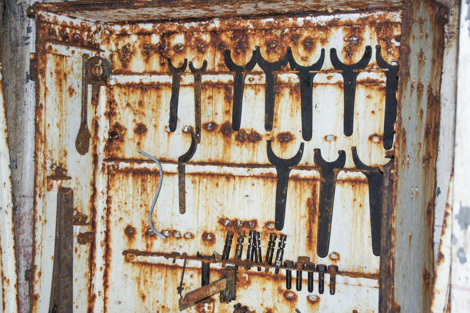 Ligne Maginot - MICHELSBERG - A22 - (Ouvrage d'artillerie) - Bloc 5
L'armoire à outils pour l'entretien de la tourelle. - STENGER Mathieu