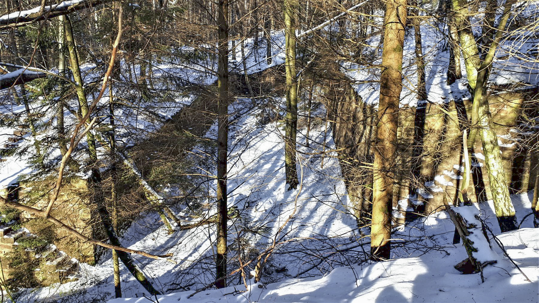 Ligne Maginot - HOCHWALD (FOSSé ANTICHAR DU) - (Obstacle antichar) - Raccordement entre le fossé de la casemate C3 et celui de la casemate C2