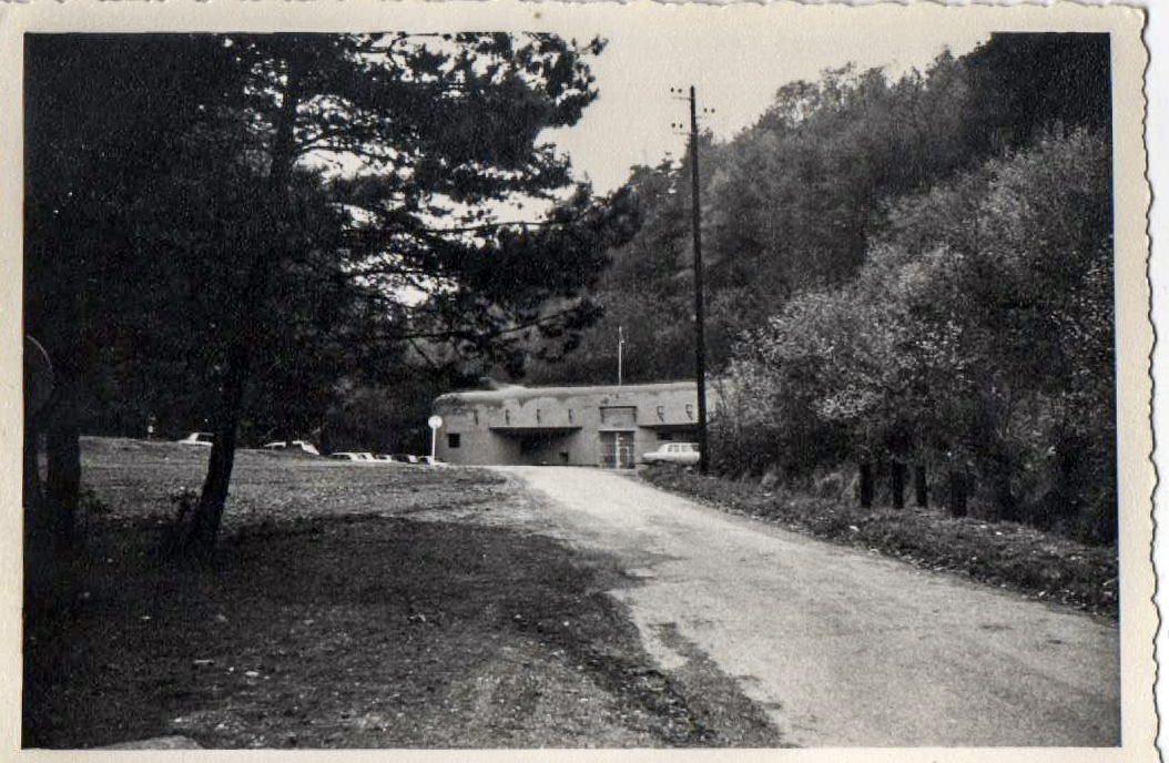 Ligne Maginot - HOCHWALD - (Ouvrage d'artillerie) - Bloc 8
Entrée munitions 
