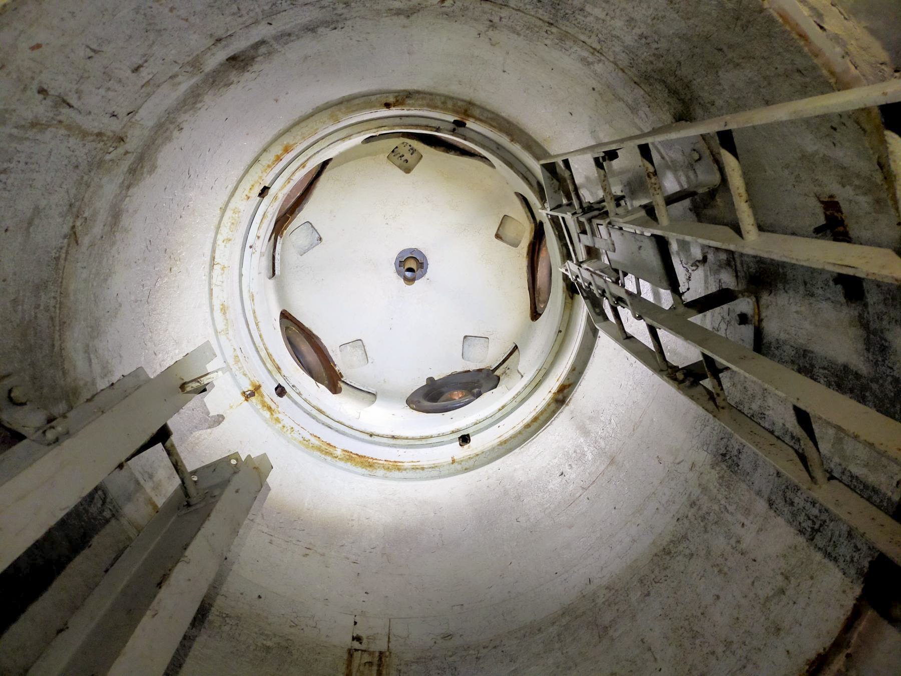 Ligne Maginot - 112 - BETTLACH SUD - (Casemate d'infanterie - Double) - Puits de la cloche GFM