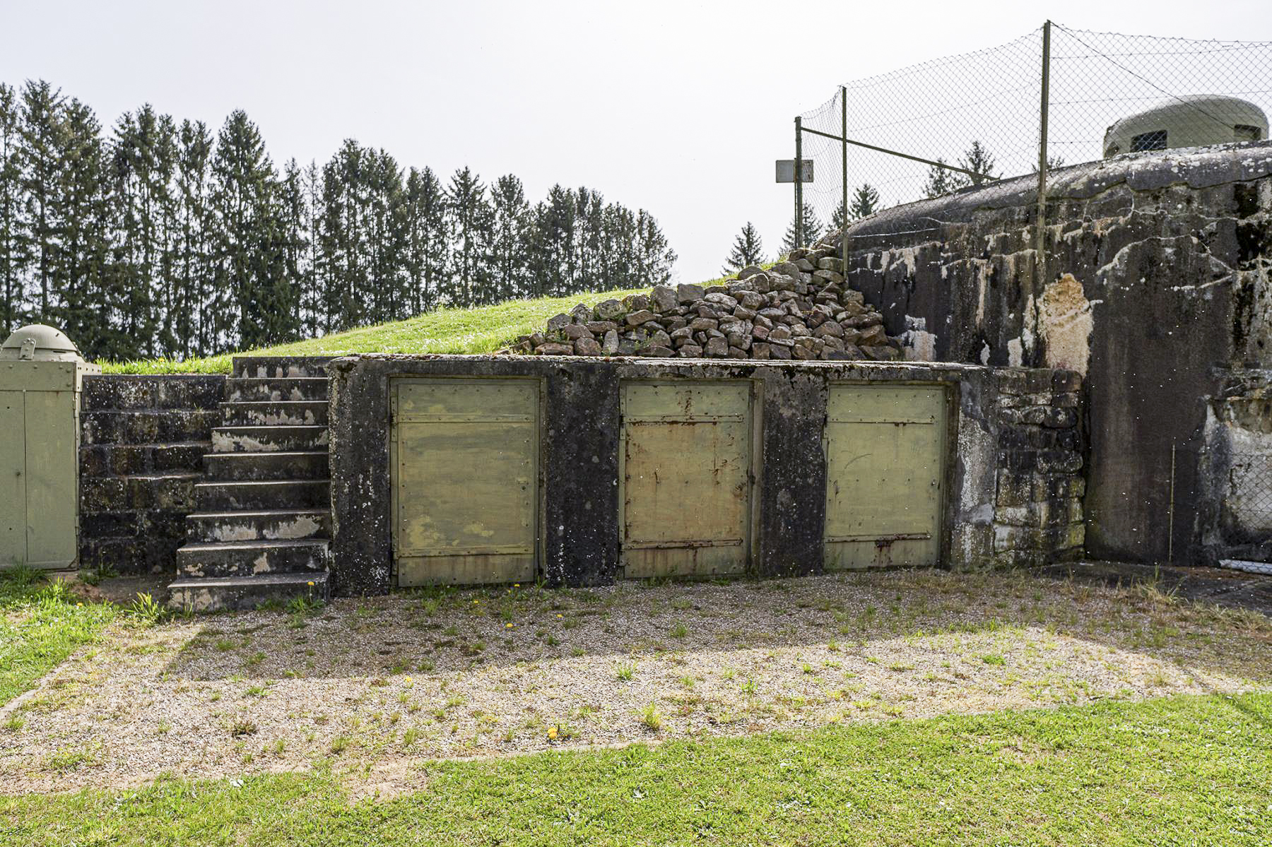 Ligne Maginot - ESCH - (Casemate d'infanterie - Double) - Niches pour mines - David Palmer