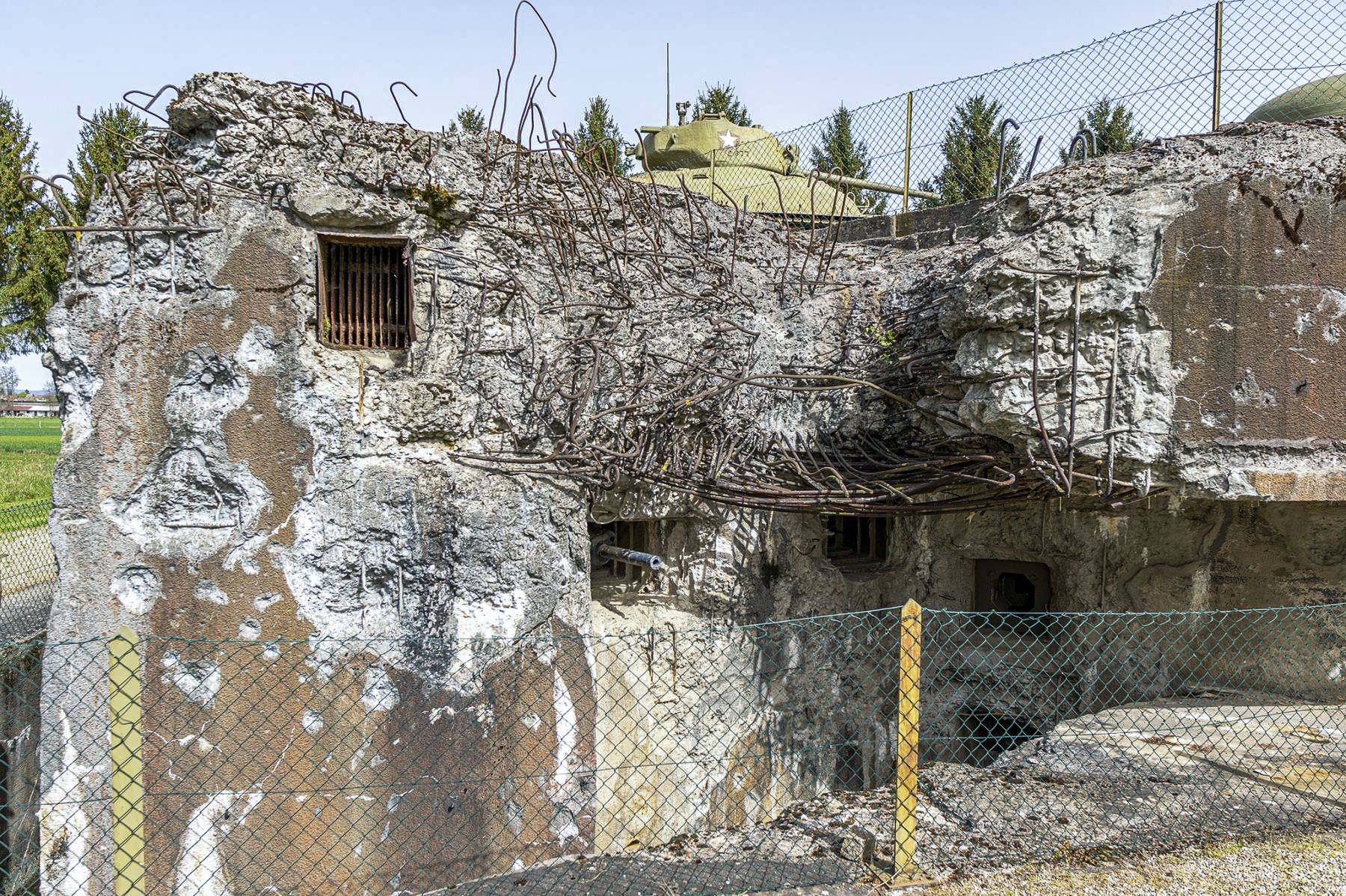 Ligne Maginot - ESCH - (Casemate d'infanterie - Double) - Chambre de tir Sud  - David Palmer