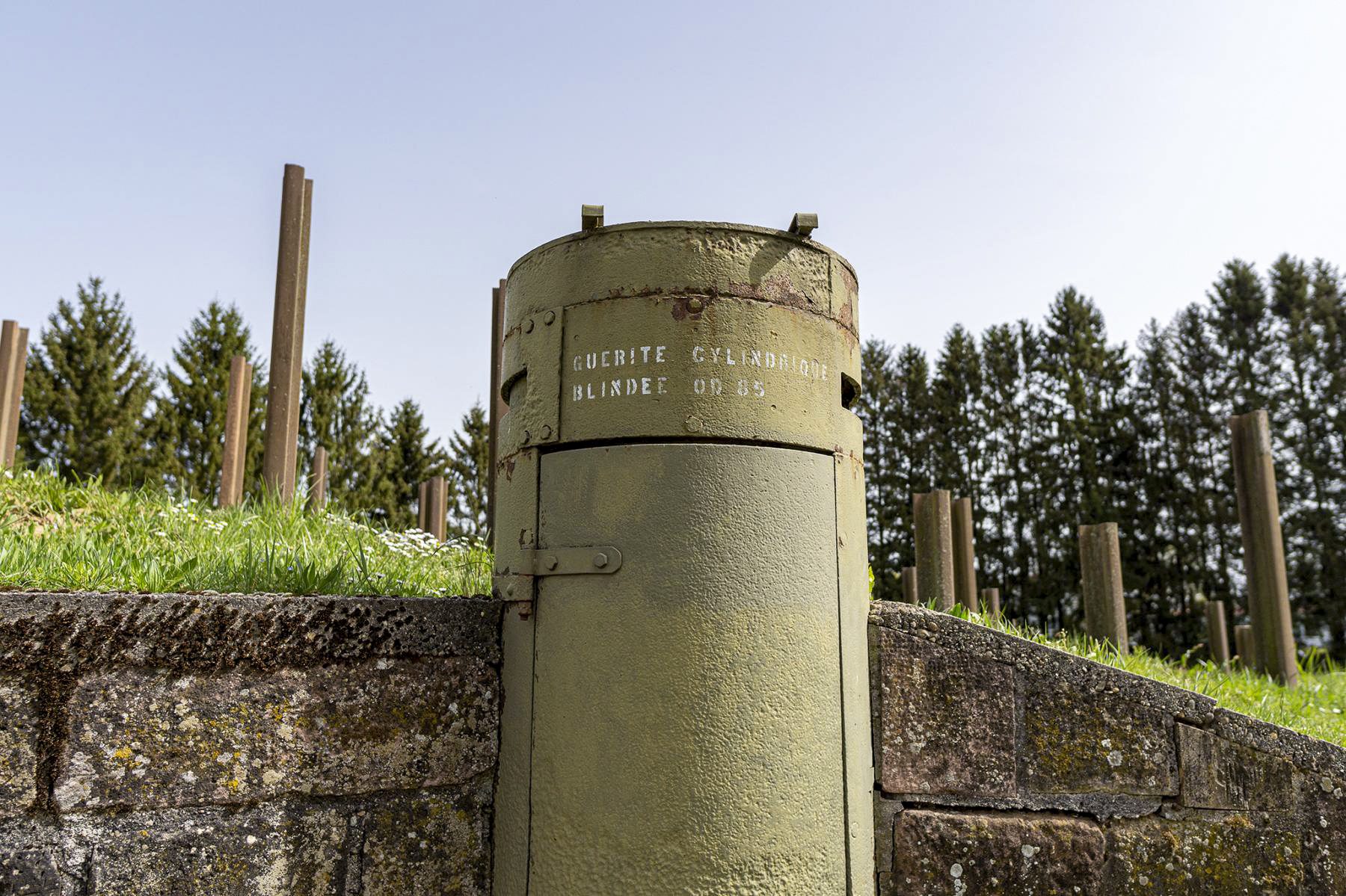 Ligne Maginot - ESCH - (Casemate d'infanterie - Double) - Matériel exposé
Guérite cylindrique blindée OD85 - David Palmer
