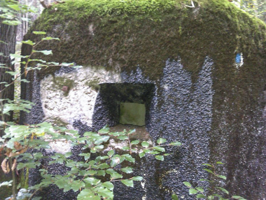 Ligne Maginot - PFAFFENBRONN 5 - (Blockhaus pour arme infanterie) - Créneau latéral de défense rapprochée