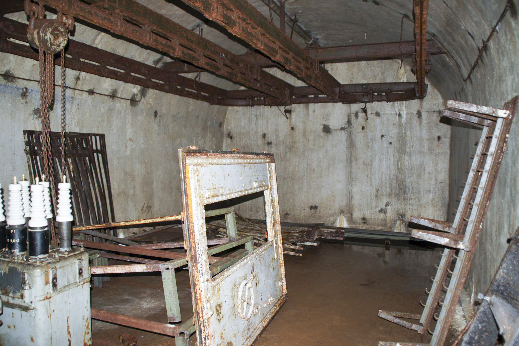 Ligne Maginot - MICHELSBERG - A22 - (Ouvrage d'artillerie) - Bloc 6
Une alvéole de stockage du magasin M2. - STENGER Mathieu