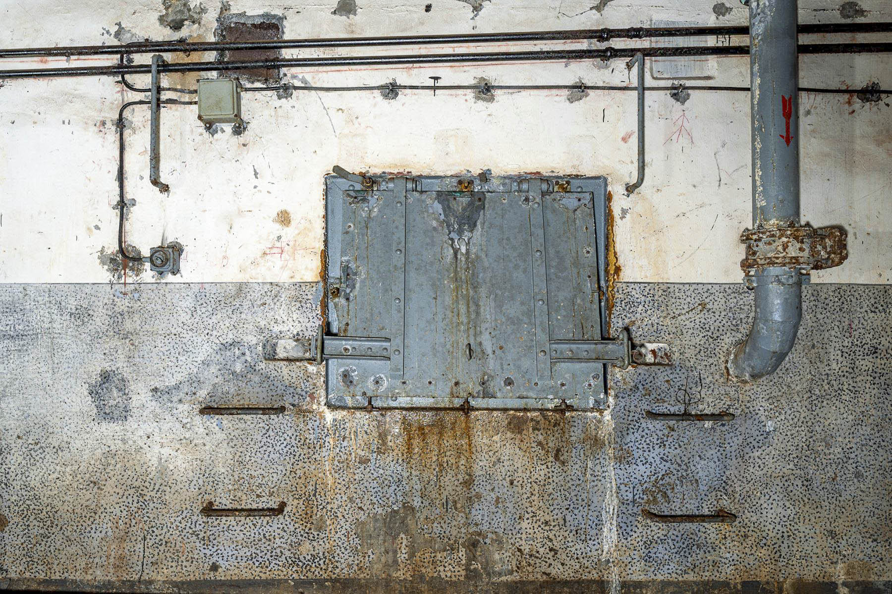 Ligne Maginot - MOLVANGE - A9 - (Ouvrage d'artillerie) - Bloc 5
Le local du rassemblement des douilles utilisés - David Palmer