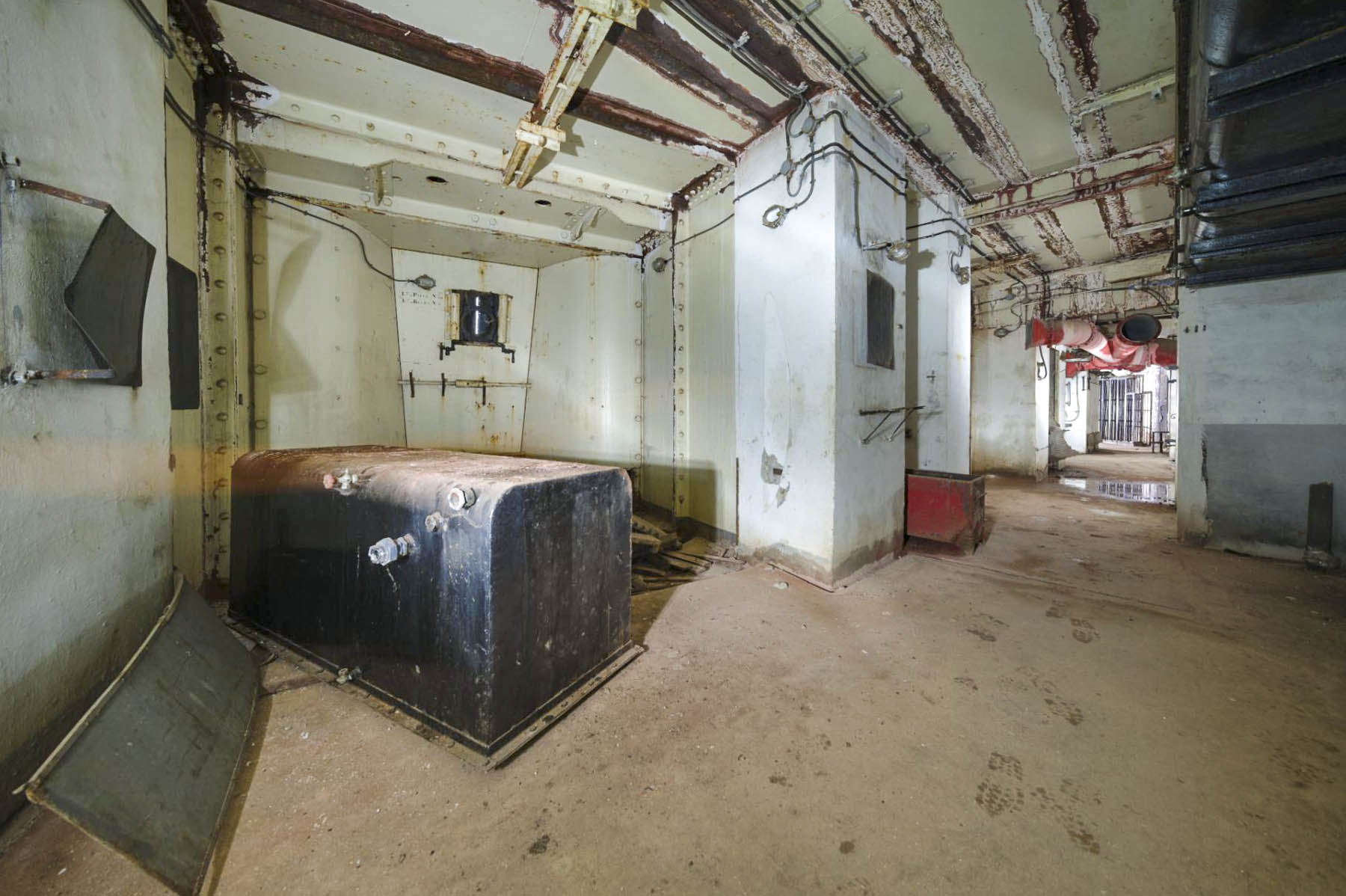 Ligne Maginot - RIMPLAS (RS) - (Ouvrage d'artillerie) - Bloc 4
Un des 75 33 du bloc Tinée - duomaxw