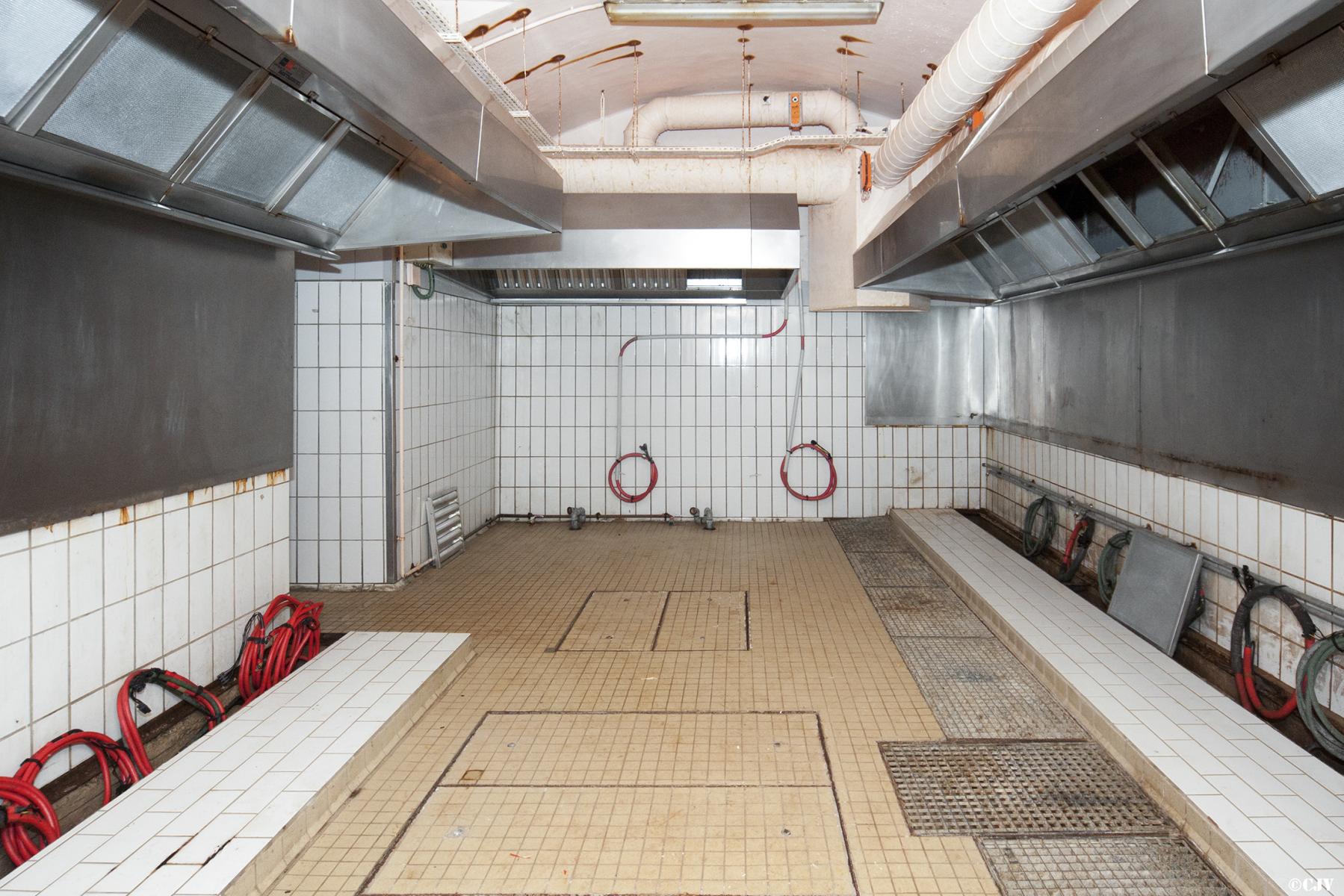 Ligne Maginot - ROCHONVILLERS - A8 - (Ouvrage d'artillerie) - Adaptation de la caserne pour l'utilisation par l'OTAN
La cuisine - Lia VERMEULEN