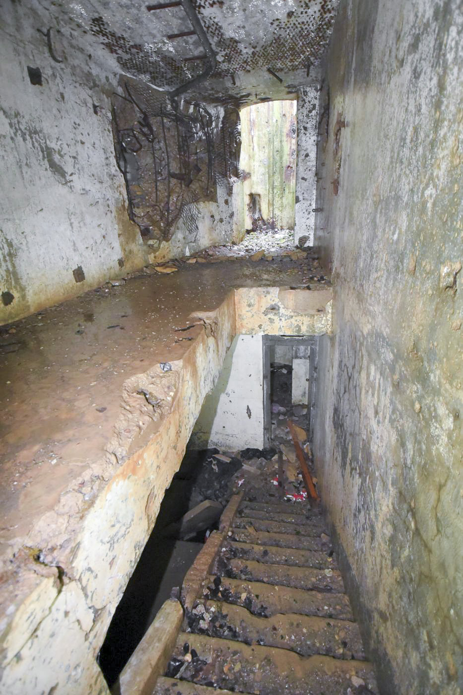 Ligne Maginot - RAVIN DE CRUSNES - C23 - (Casemate d'infanterie - Simple) -  - Ludovic KNAPP