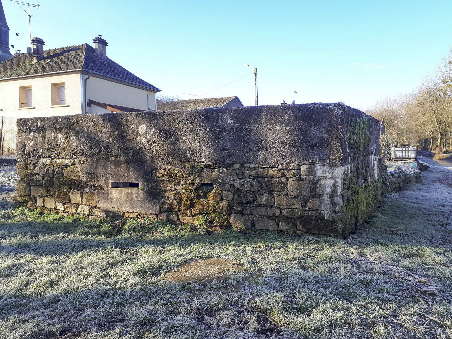 Ligne Maginot - B4 - CIMETIERE DE LA FERTE OUEST - (Blockhaus pour arme infanterie) - Façade droite - Gregory Fuchs