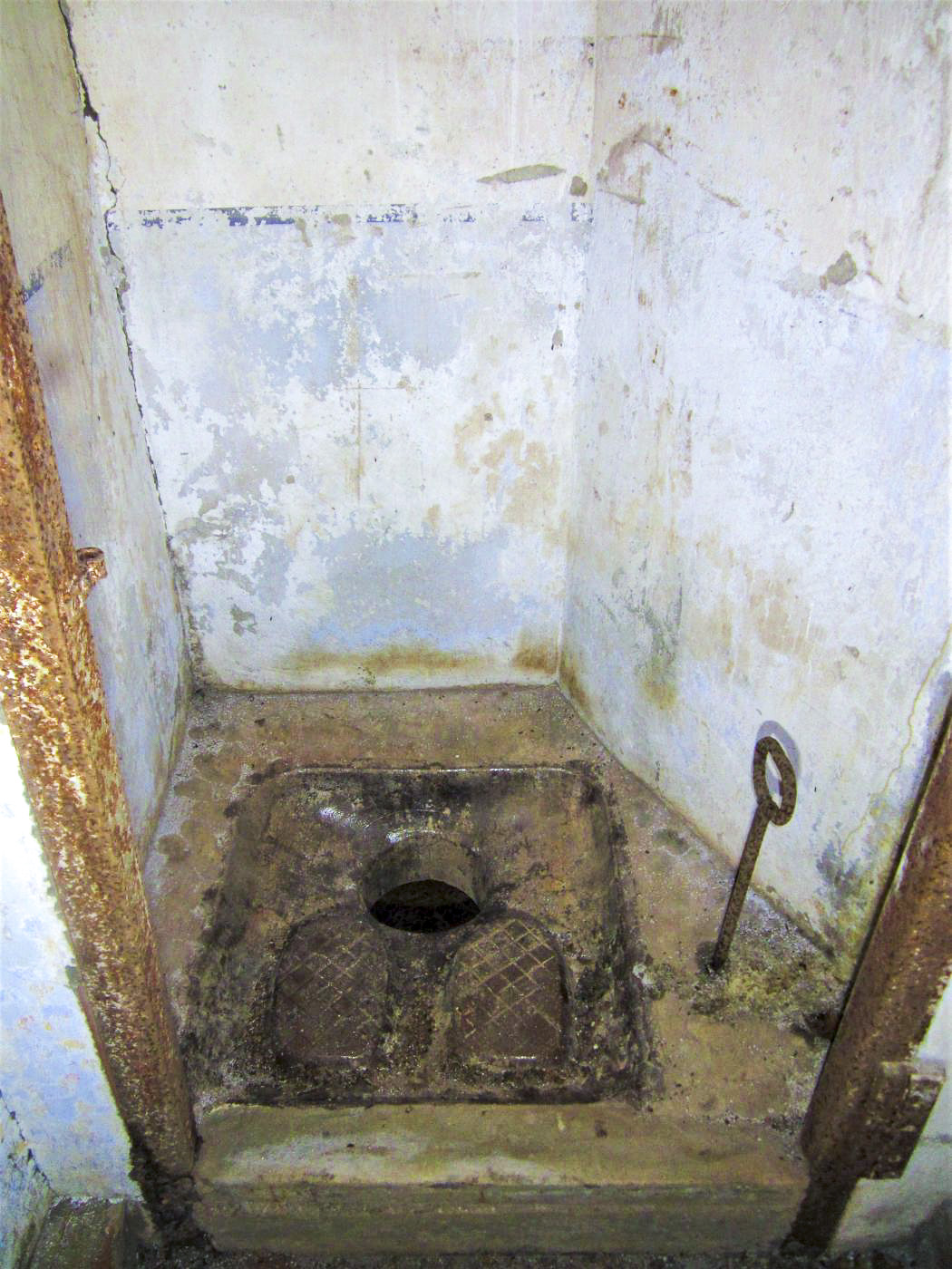 Ligne Maginot - SAEGEMUHLE - (Blockhaus pour arme infanterie) - Latrines