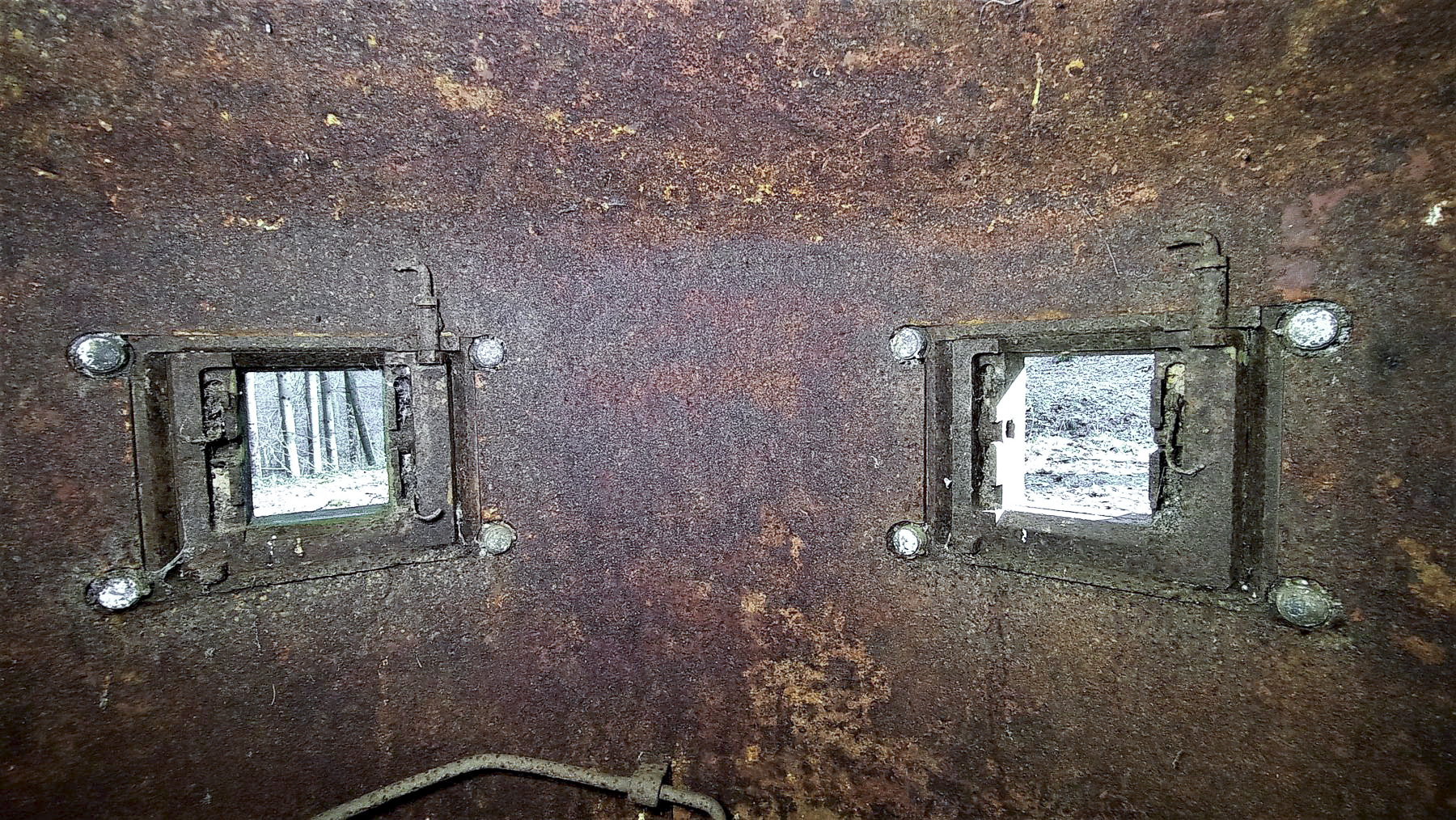 Ligne Maginot - SAEGEMUHLE - (Blockhaus pour arme infanterie) - Créneaux de la cloche GFM