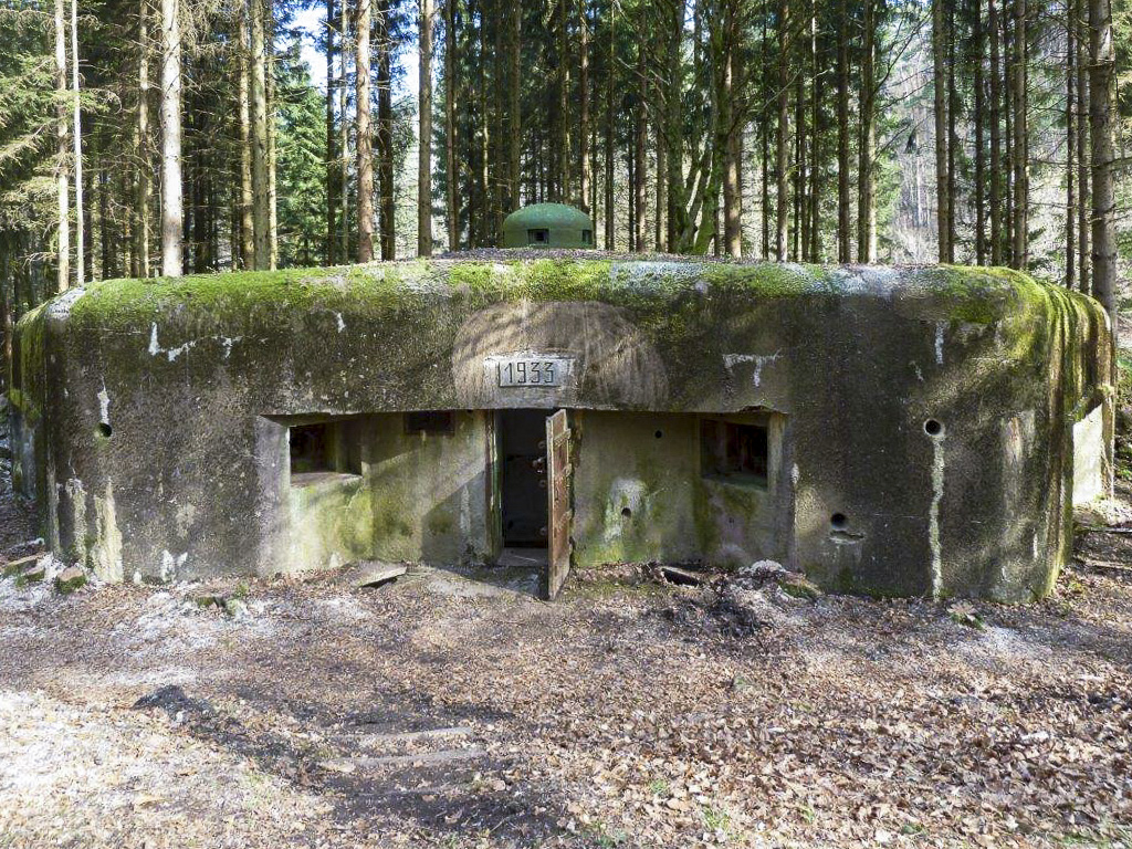 Ligne Maginot - SAEGEMUHLE - (Blockhaus pour arme infanterie) - Façade de l'entrée