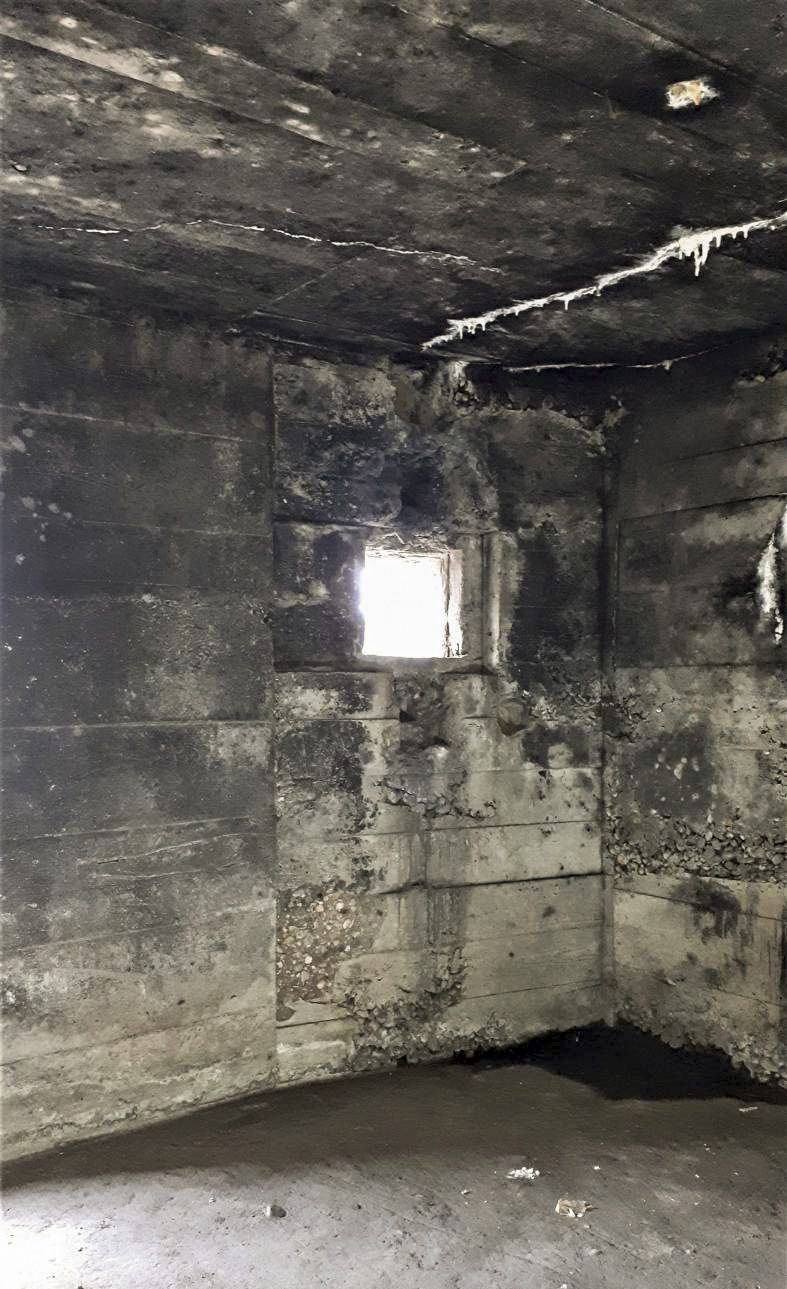 Ligne Maginot - 476E - MINOTERIE - (Blockhaus pour arme infanterie) - Chambre de tir Ouest
Créneau mitrailleuse