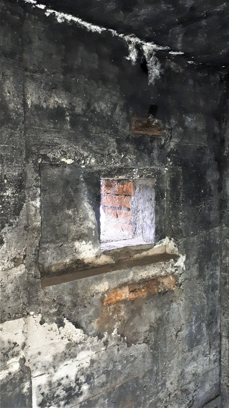 Ligne Maginot - 476E - MINOTERIE - (Blockhaus pour arme infanterie) - Chambre de tir Est
Créneau mitrailleuse