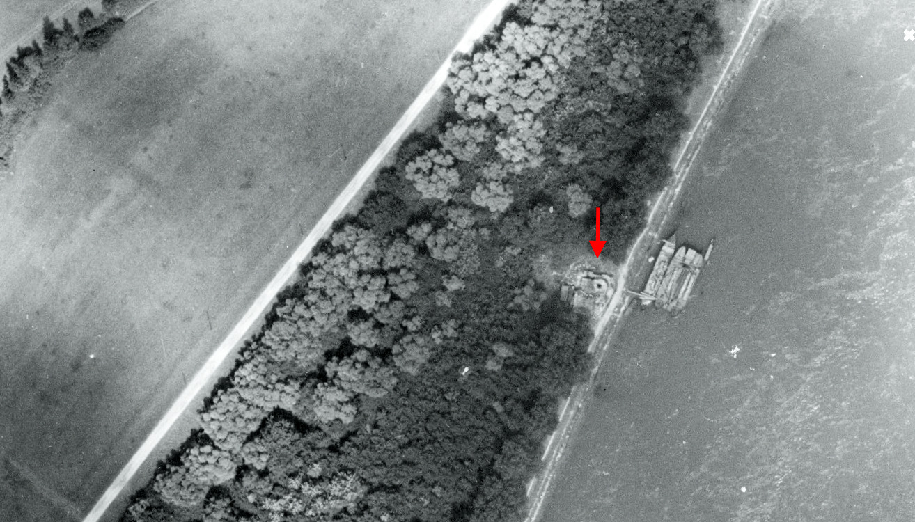 Ligne Maginot - AUBERGE - (Casemate d'infanterie - Simple) -  - IGN - Géoportail 1950