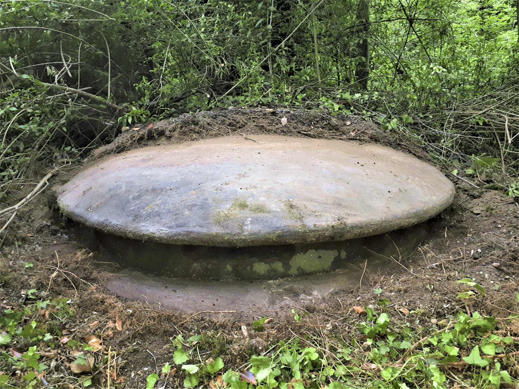 Ligne Maginot - BATTERIE DES PAYSANS - (Cuve pour canon) - Cloche d'observation d'artillerie mle 1896 léger