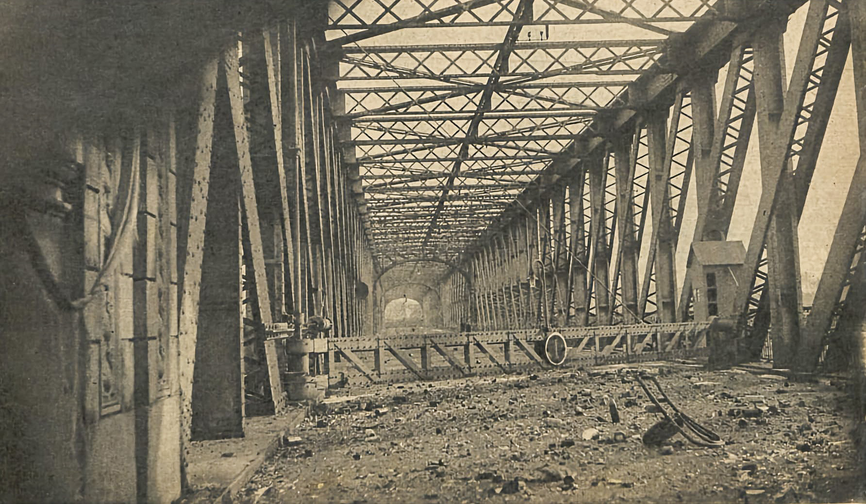 Ligne Maginot - Pont route de Kehl - Barrière véhicules installée sur le pont