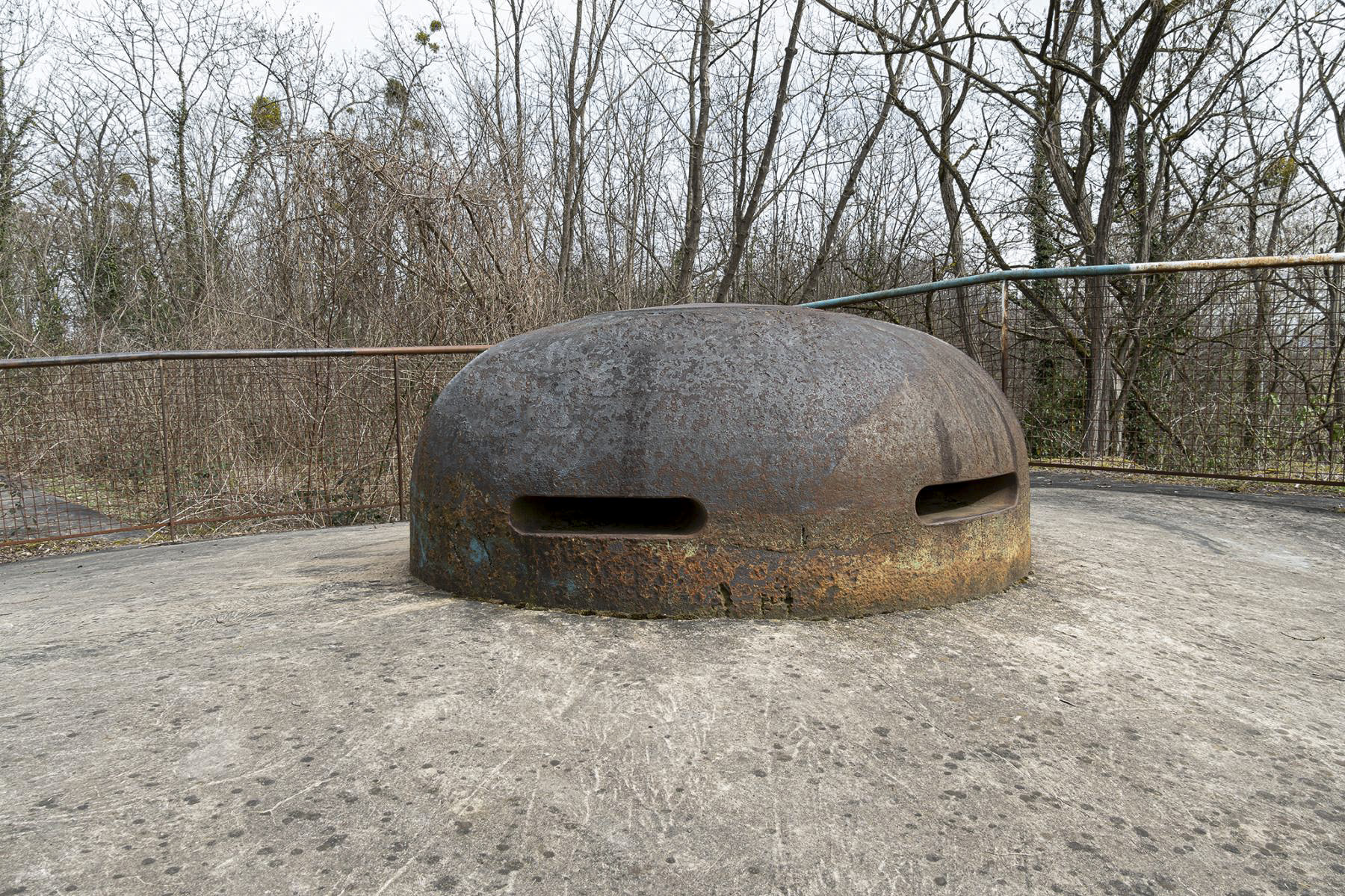 Ligne Maginot - FORT UHRICH (237°RI) - (PC) - Cloche observatoire d'artillerie mle 1896 (P.B St 96) - David Palmer