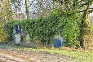 Ligne Maginot - BRUNNWASSER OUEST - (Casemate d'infanterie - Simple) - Façade nord avec les entrées
