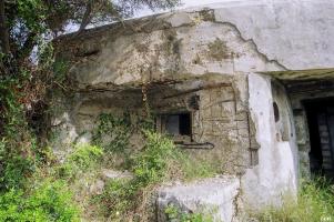 Ligne Maginot - SAINT FLORENT Nord (Blockhaus pour arme infanterie) - Le creneau