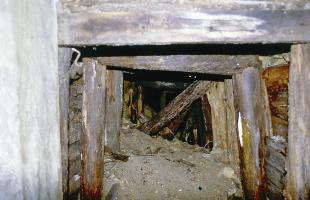 Ligne Maginot - PLAN CAVAL (PCV) - (Ouvrage d'artillerie) - Les dessous, la partie non achevée.
ATTENTION - Cette partie est dangeureuse