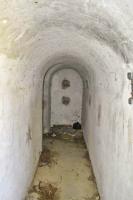 Ligne Maginot - ECLUSE 67 - 1 - (Blockhaus pour canon) - Couloir, au fond à gauche l'accès à la chambre de tir  