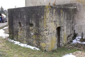 Ligne Maginot - WOLFGANTZEN VILLAGE 1 - (Blockhaus pour arme infanterie) - Défense de la route venant de Neuf-Brisach. 