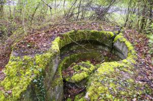 Ligne Maginot - GRUNHUTTE 3 - (Cuve pour arme d'infanterie) - Cuve pour TD protégeant la route forestière Grunhütte-Blodelsheim