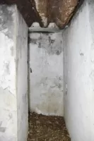 Ligne Maginot - SCHLIERBACH - (Abri) - Couloir nord et la réservation à droite.
La chicane que fait le couloir est bien visible.