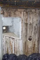 Ligne Maginot - 88 - STETTEN - (Casemate d'infanterie - Double) - Créneau de défense rapproché et lance grenades situé dans les toilettes.