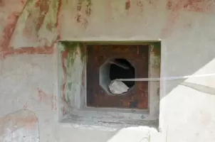 Ligne Maginot - BETTLACH OUEST 2 - (Blockhaus pour arme infanterie) - Créneau FM