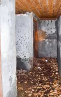 Ligne Maginot - BREITENHAG (BATTERIE DE) - (Position d'artillerie préparée) - Soute à munitions
Couloir donnant sur les deux pièces. La première est une pièce de 3 x 3 m environ et la seconde plus petite de 1 x 1m. Aucune ne semble avoir eu de porte.