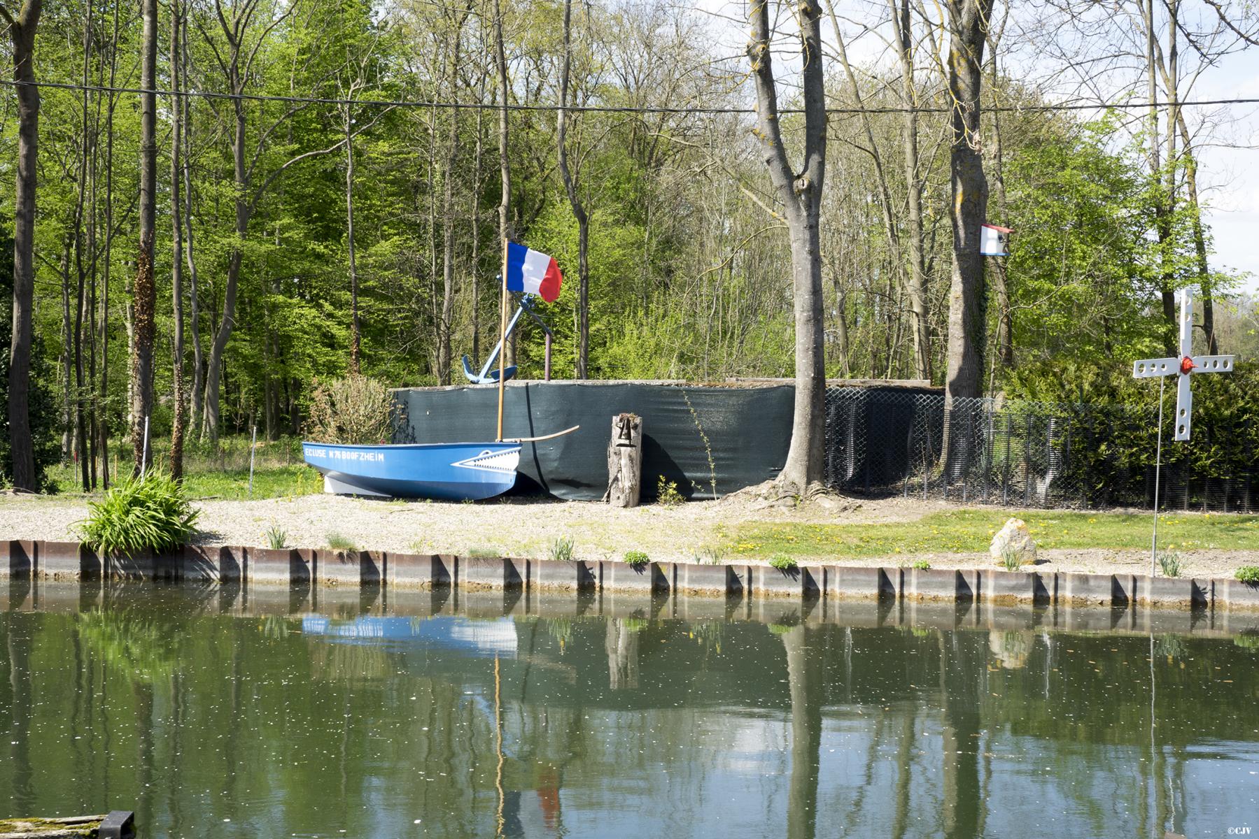 Ligne Maginot - BOOFZHEIM CANAL 1 - (Blockhaus pour canon) - 