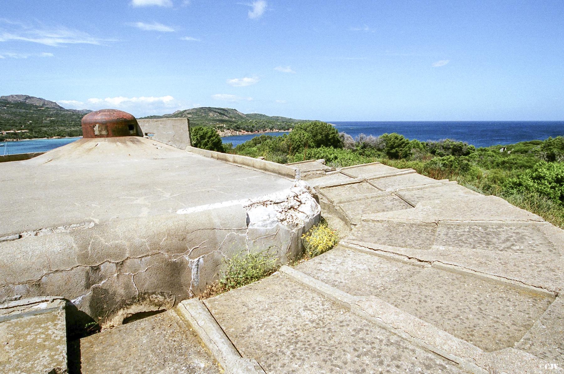 Ligne Maginot - RONDINARA (Casemate d'infanterie) - La surface pour la récupération d'eau