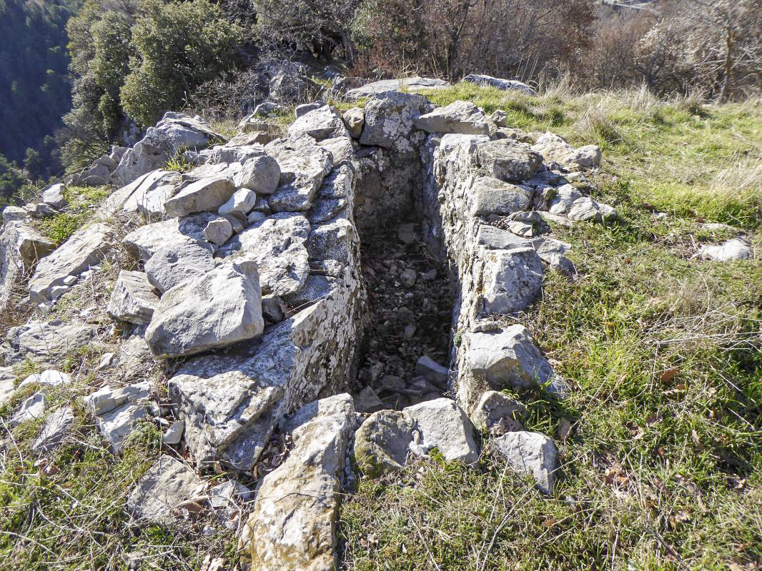 Ligne Maginot - CRETE DE L'AGREE 5 - (Cuve pour arme d'infanterie) - 