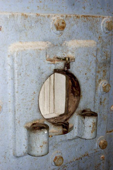 Ligne Maginot - O21 - CAMPAOST - (Casemate d'infanterie - Simple) - Détail de la trémie pour mitrailleuse