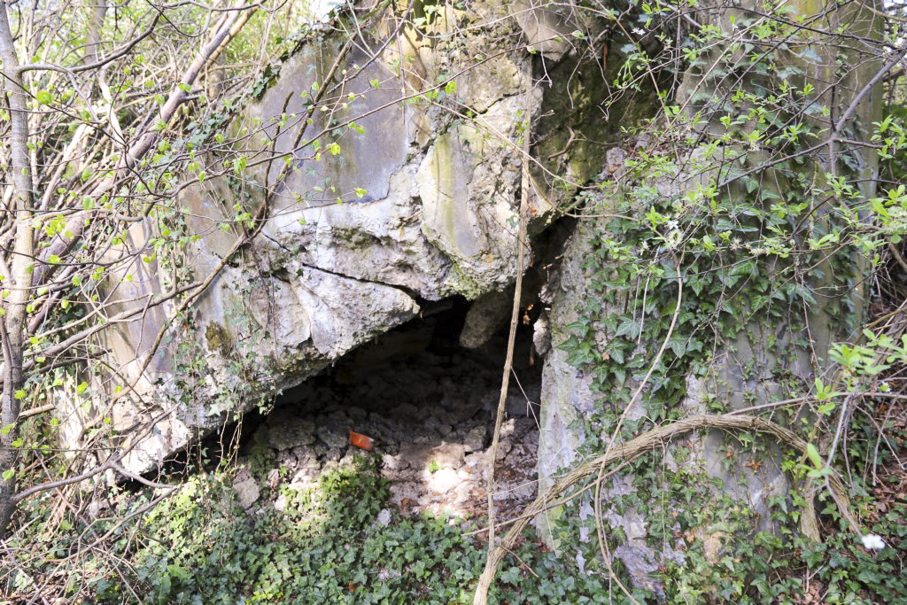 Ligne Maginot - 18/2 - SPONECK AUBERGE - (Abri) - Entrée sud/droite