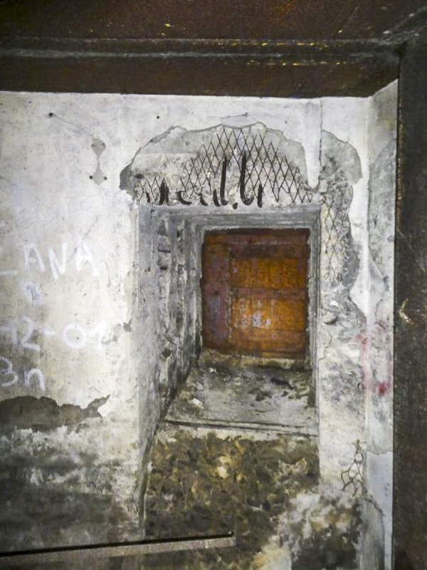 Ligne Maginot - PLAN CAVAL (PCV) - (Ouvrage d'artillerie) - Bloc 6
Sortie de secours