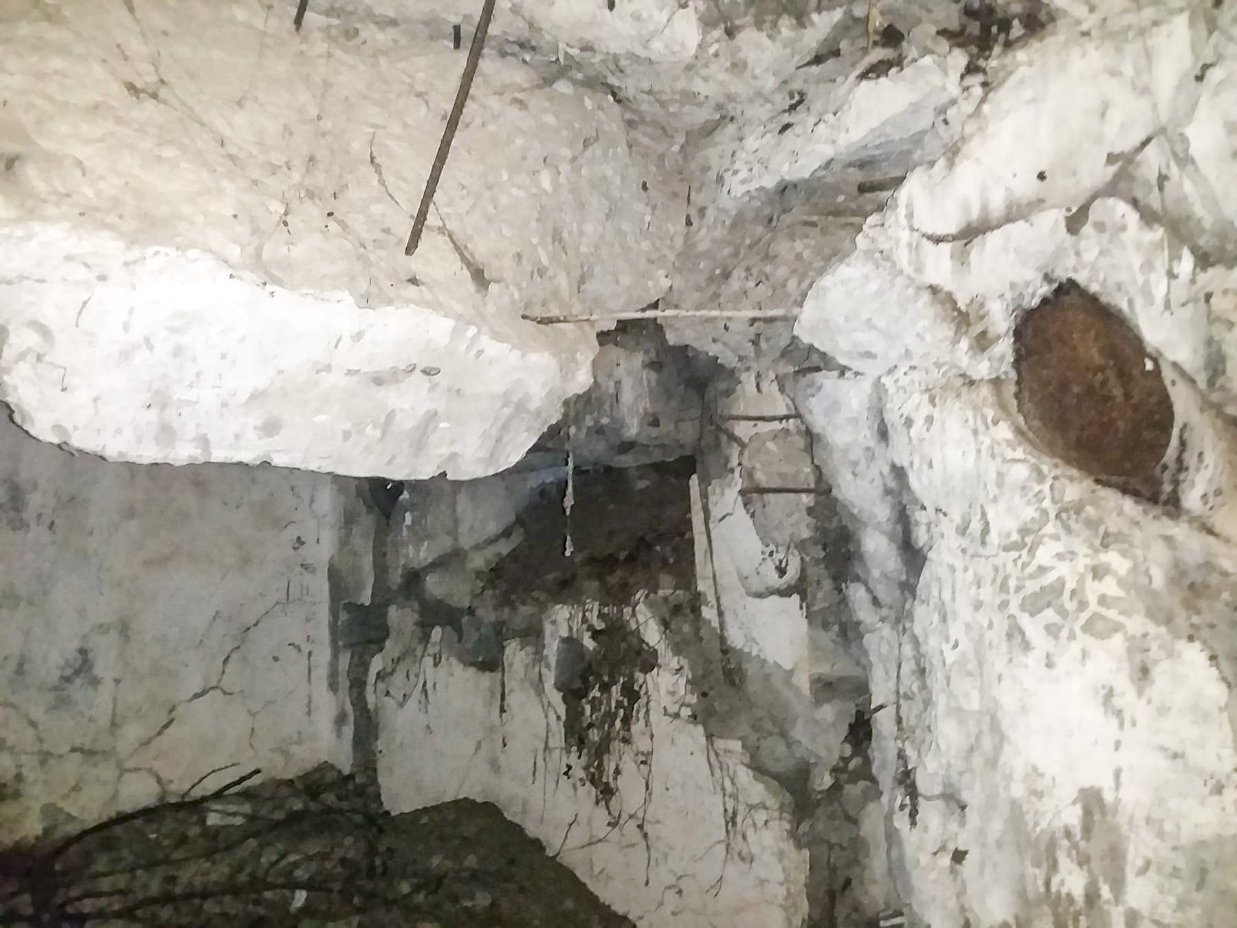 Ligne Maginot - B241 - ECLUSE 71 NORD - (Blockhaus pour arme infanterie) - 