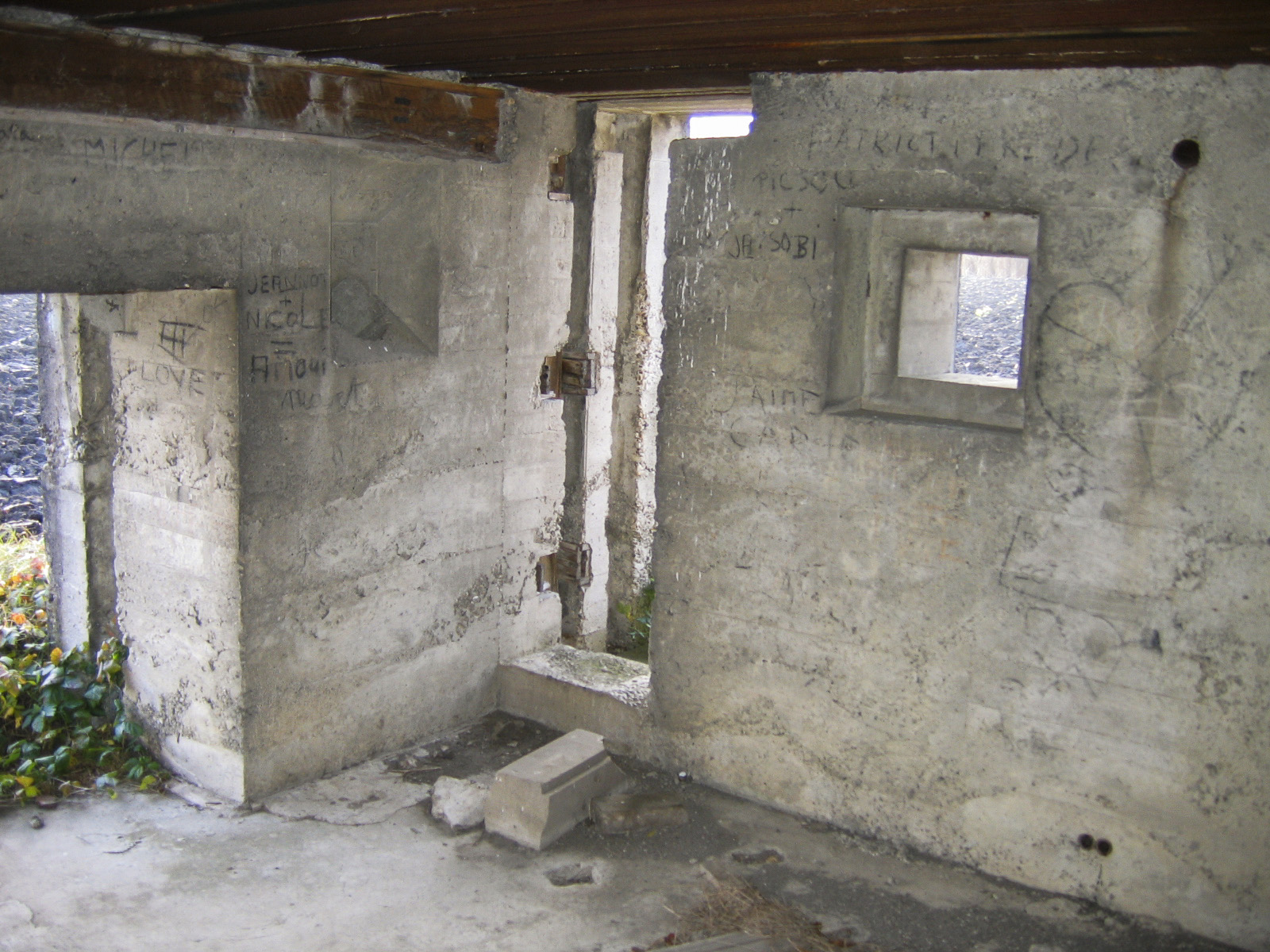 Ligne Maginot - HILGEN CENTRE - (Blockhaus pour canon) - 