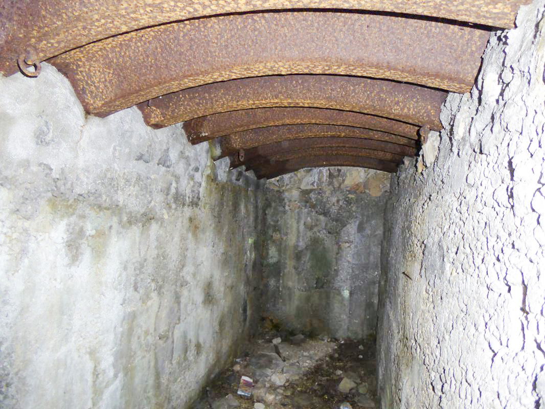 Ligne Maginot - COL DE BRAUS EST 1 - (Abri) - Abri 1