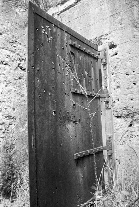Ligne Maginot - COL DE BRAUS - (Central téléphonique isolé) - Entrée du central téléphonique