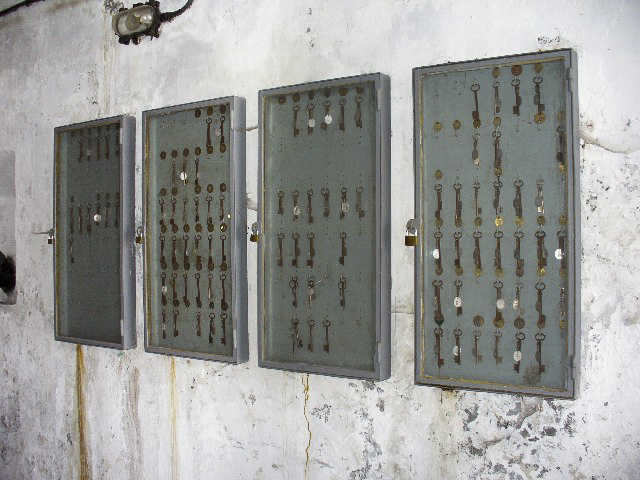 Ligne Maginot - BARBONNET (BT) - (Ouvrage d'artillerie) - Bloc 1
Tableaux à clefs de l'ouvrage
