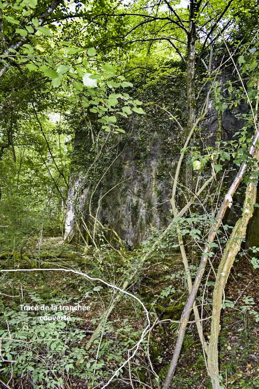 Ligne Maginot - BANTZENHEIM - (Stand de tir) - Tranchée couverte à l’arrière du stand de tir